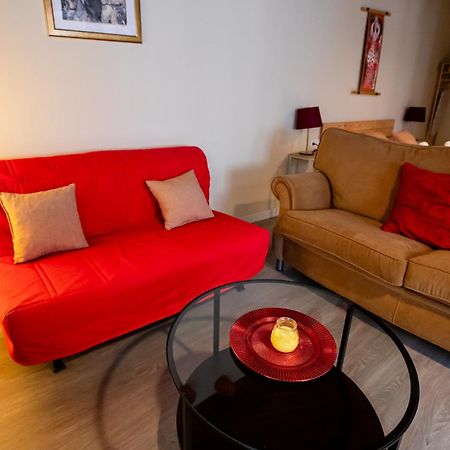 Apartamentos Dona Concha เซบีญา ภายนอก รูปภาพ