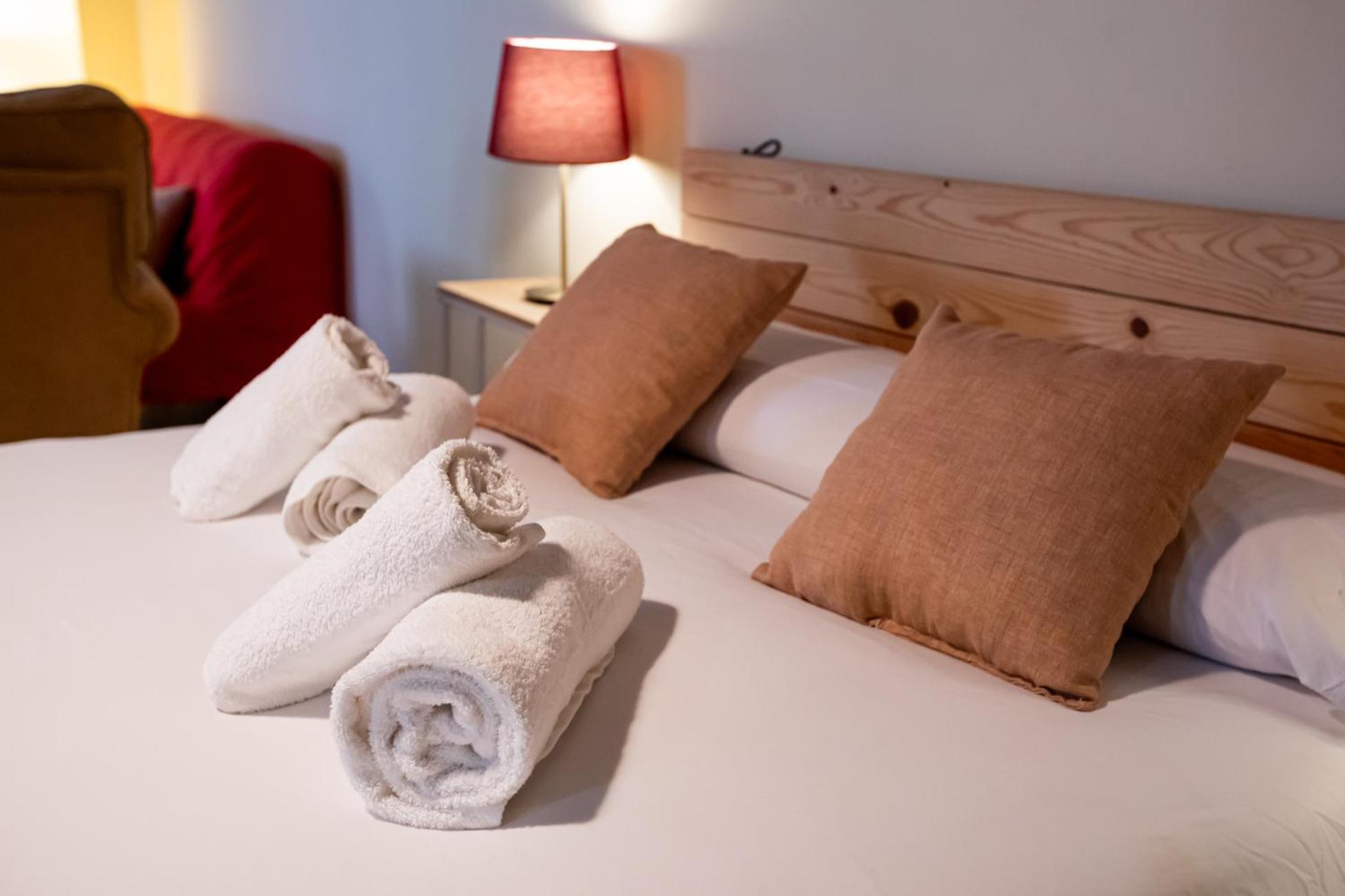 Apartamentos Dona Concha เซบีญา ภายนอก รูปภาพ